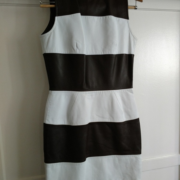 North Beach-Michael Hoban's dress & jacket - Picture 2 of 6